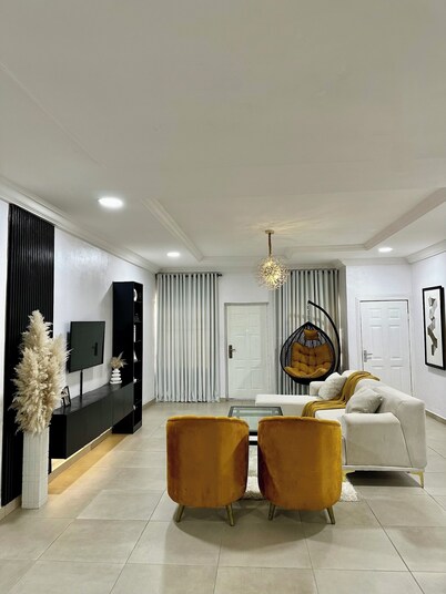 Business Travelers Dream. Modern Room With 24/7 Electricity and WiFi