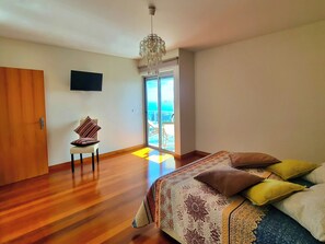 3 bedrooms, in-room safe, desk, iron/ironing board - Centro Apartamento Grande Familiar con Vista Panorámica al mar y la Montaña (Funchal)