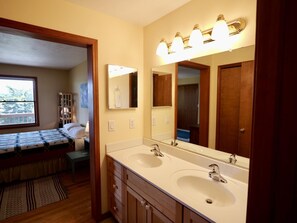2 habitaciones y wifi 