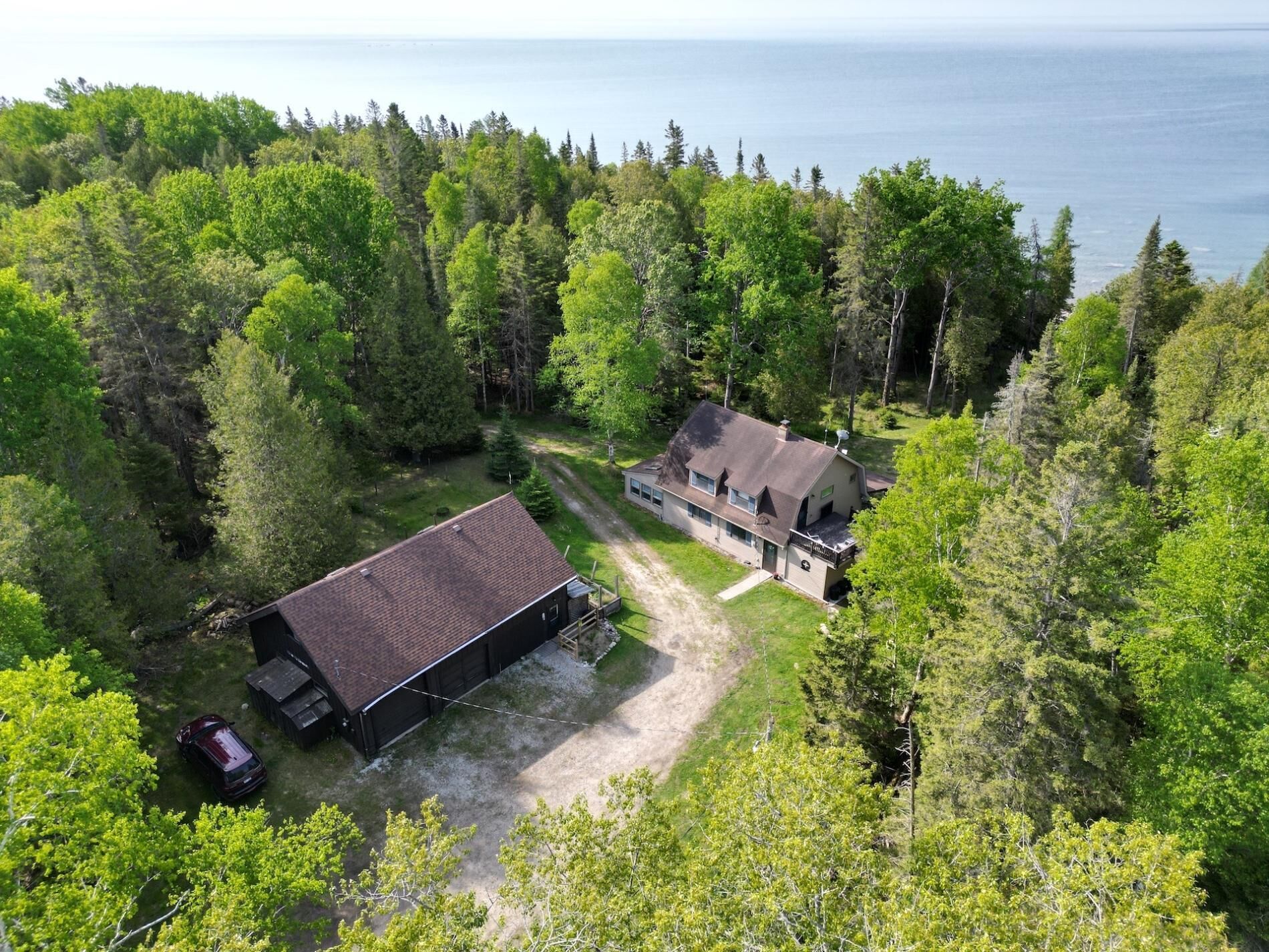 المنشأة من الخارج