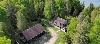 Sticks & Stones with Bunkhouse on Drummond Island