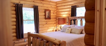 Bass Cove Cottage on Drummond Island