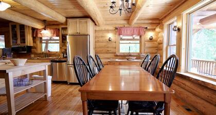 Bootjack Lodge on Drummond Island