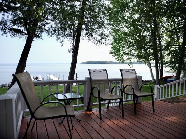 Terrace/patio - Northern Adventure on Drummond Island (Drummond Island)