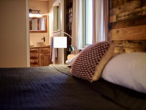 4 makuuhuonetta, Wi-Fi