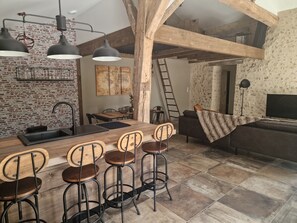 Interior - L'escale Nobilienne à 20 Minutes du Futuroscope! (Nouaillé-Maupertuis)