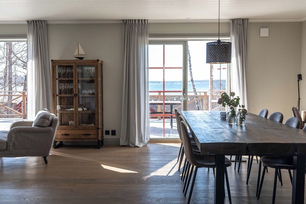 Wifi gratis, decoración personalizada y muebles diferentes