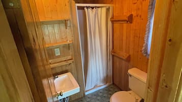 Douche, savon, papier toilette
