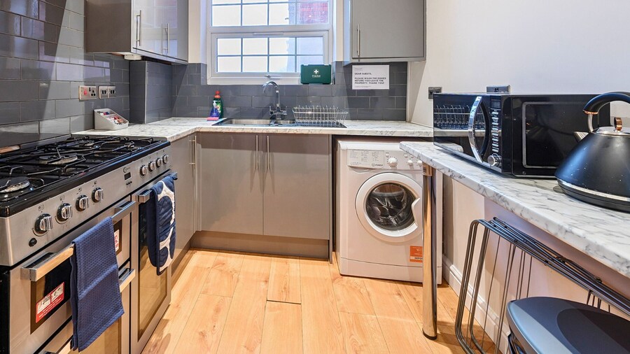 Everest Lodge Serviced Apartment