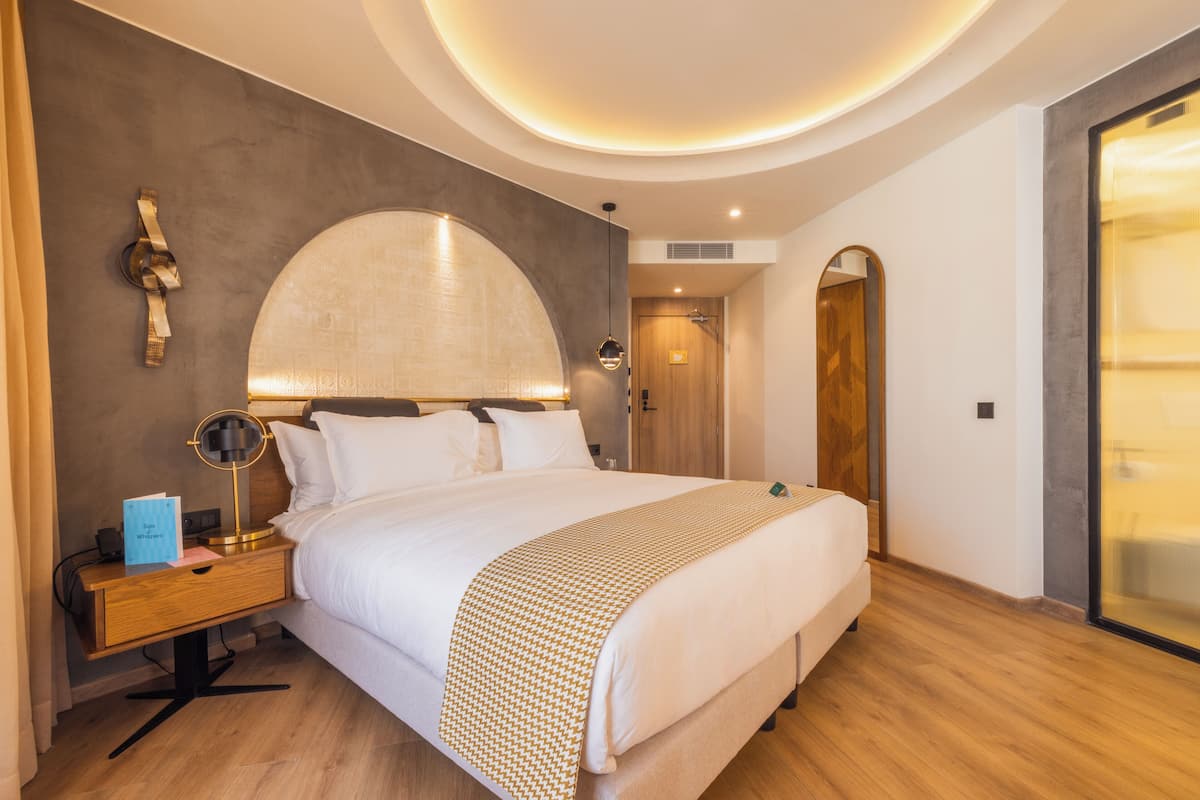 1 dormitorio, ropa de cama de alta calidad, minibar y caja fuerte