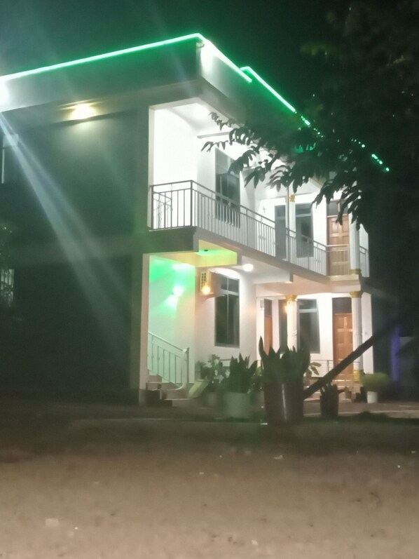 Exterior - Offering travelers a perfect blend of convenience and natural beauty (KILIMANJARO)