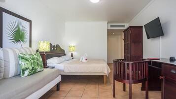 1 chambre, bureau, lit parapluie, Wi-Fi