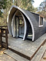 Cabaña bosque tiny un ambiente | Living area