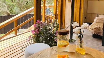 Cabaña Nordic doble deluxe | 起居区