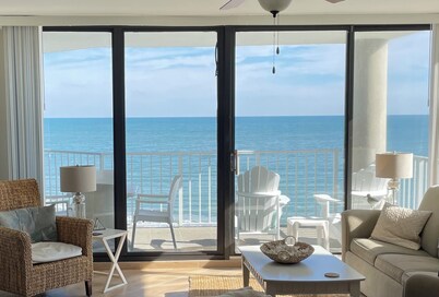 AMAZING OCEANFRONT VIEWS AT ONE OCEAN PLACE! NEW TO RENTAL!