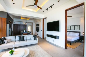 Living area - 6th-Floor Amapas Retreat – Pool & Sunset Views (Puerto Vallarta)