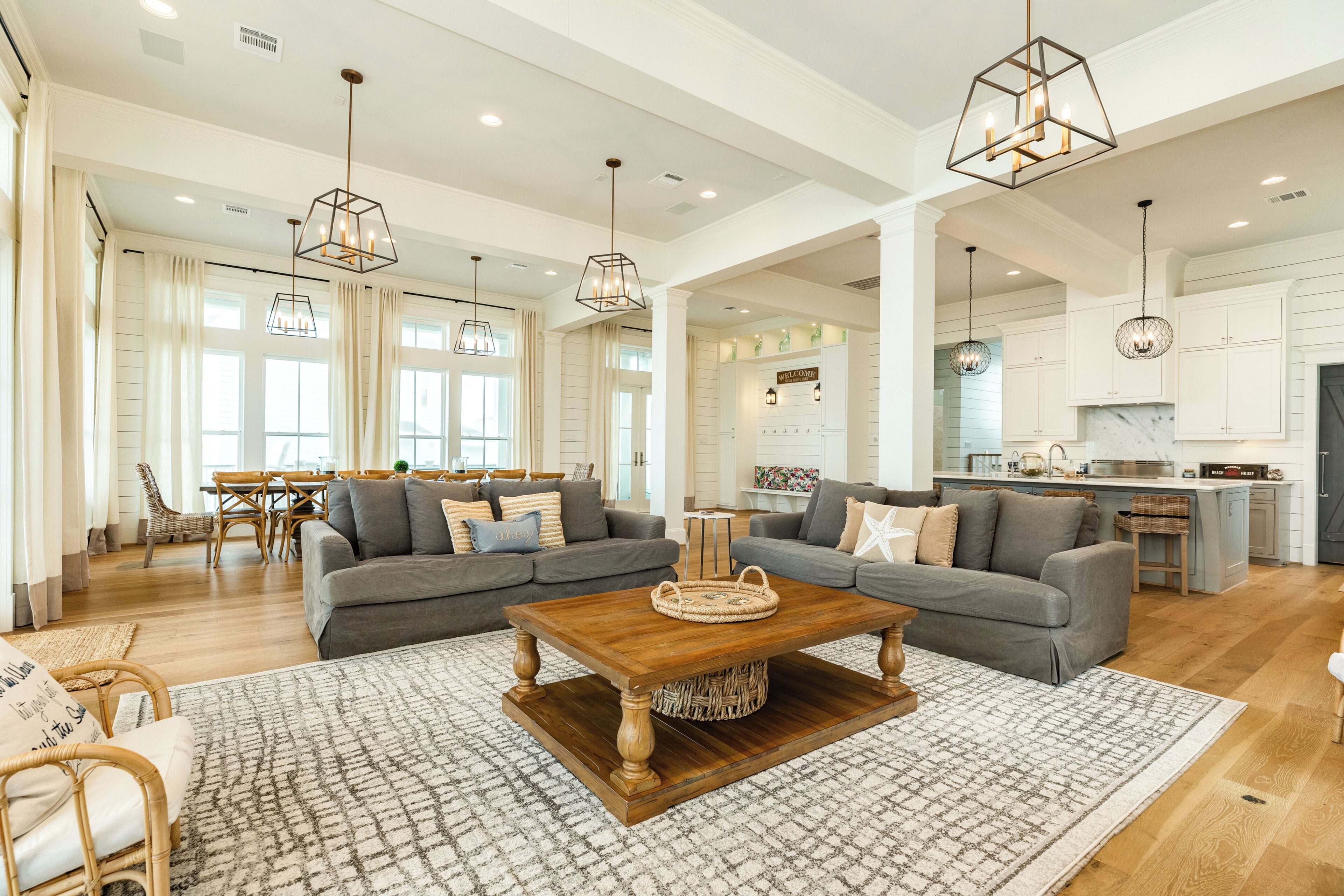 Smart TV, DVD player, books