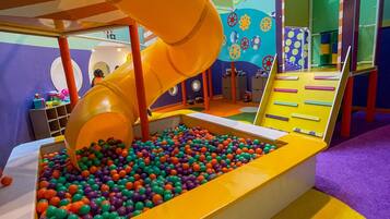Playground interno