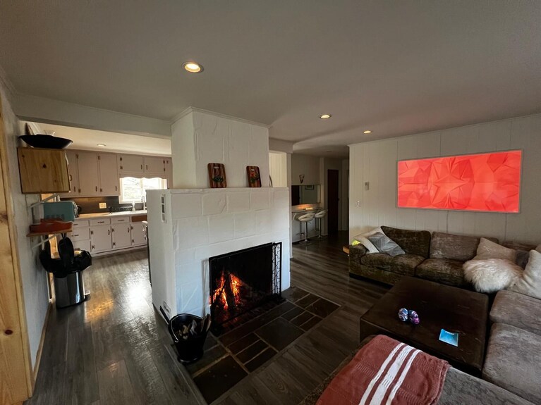 Nature Mountain Retreat With Outdoor Hot Tub And Sauna Spa Experience - Woodstock, NY