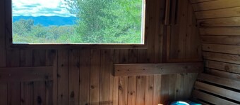 Nature Mountain Retreat with Outdoor Hot Tub and Sauna Spa Experience