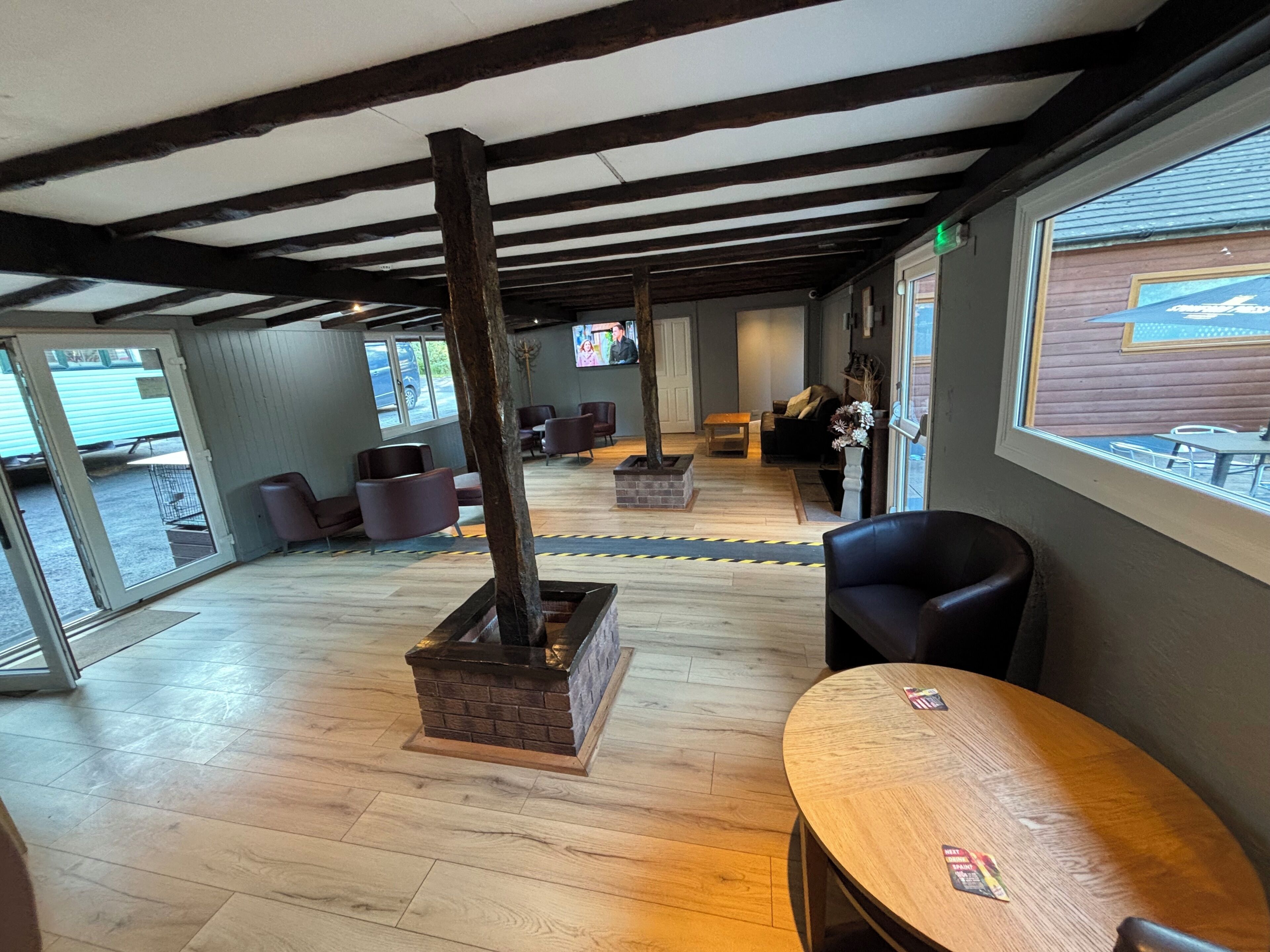 Cabin, 2 Bedrooms, Terrace | Interior