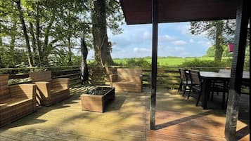 Cabin, 2 Bedrooms, Terrace | Exterior