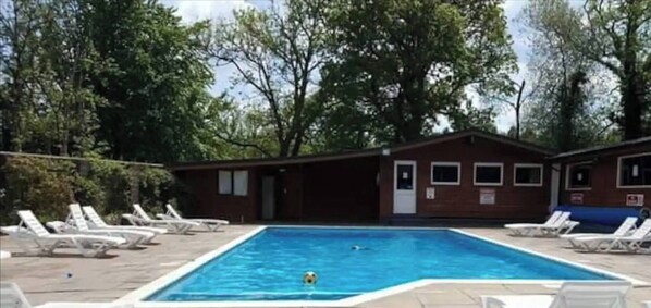 Cabin, 2 Bedrooms, Terrace | Pool | Outdoor pool