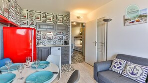 Uklassifisert bilde, 4 av 17, knapp