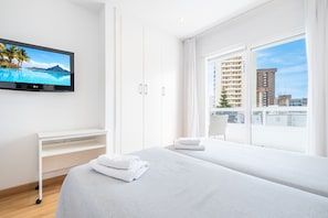 Iron/ironing board, free WiFi, bed sheets