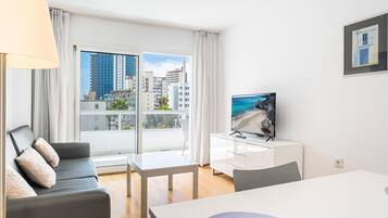 TV