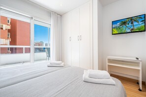 2 sovrum, strykjÀrn/strykbrÀda, gratis wi-fi och sÀngklÀder