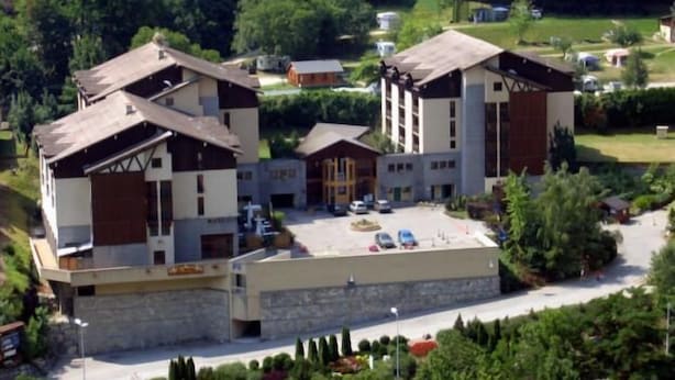 Unclassified image, 1 of 14, button - 4th floor, balcony, tv, ski locker, 28m², Brides Les Bains (Brides-les-Bains)