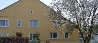 Situé à 9km de L'abbaye D'orval, 35km du Château de Bouillon,12km de Florenville