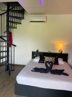 1 Schlafzimmer, Schreibtisch, Bügeleisen/Bügelbrett, kostenloses WLAN