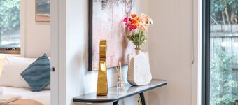 StayAU Stylish Spacious 4BR Home Ringwood