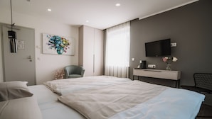 Ảnh chưa phân loại, 4 trong số 6 ảnh, nút