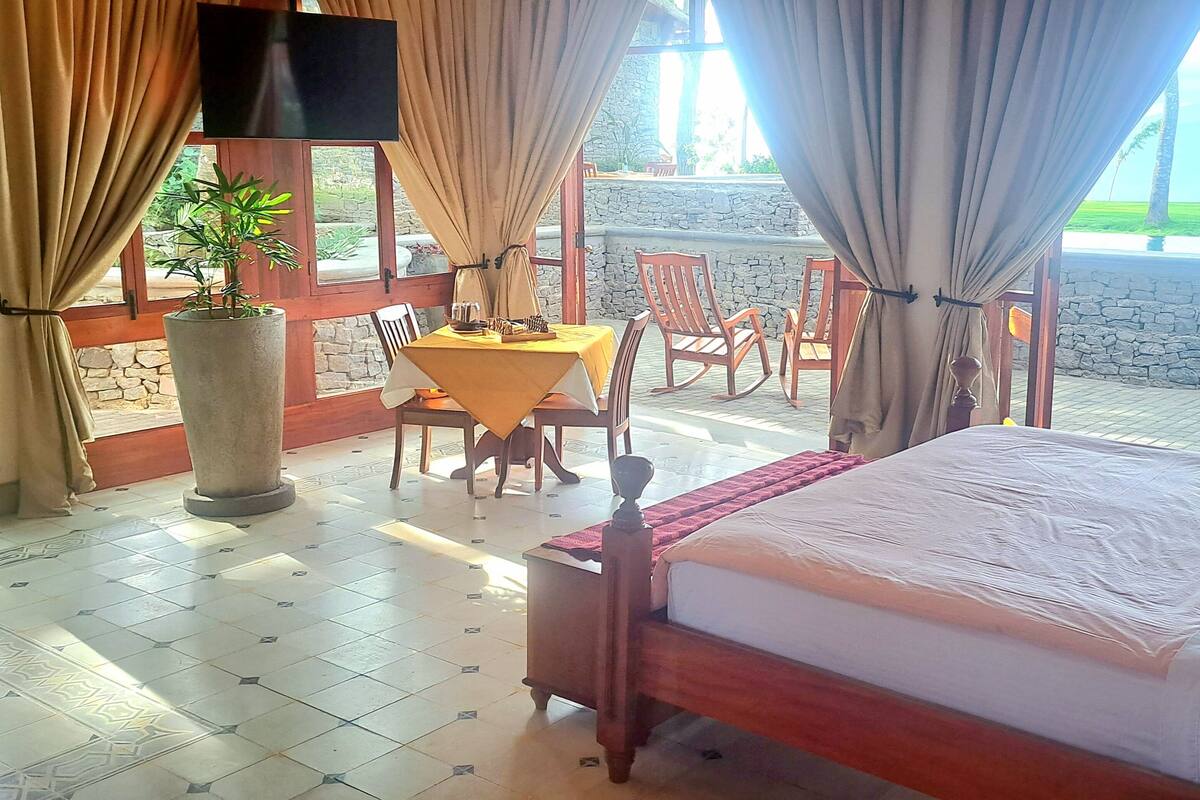 Deluxe Double Room, Garden View