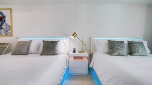 Bügeleisen/Bügelbrett, kostenloses WLAN, Bettwäsche