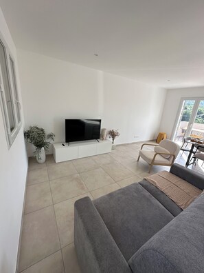 TV - Bergerie Avec spa vue Montagne (San-Nicolao)