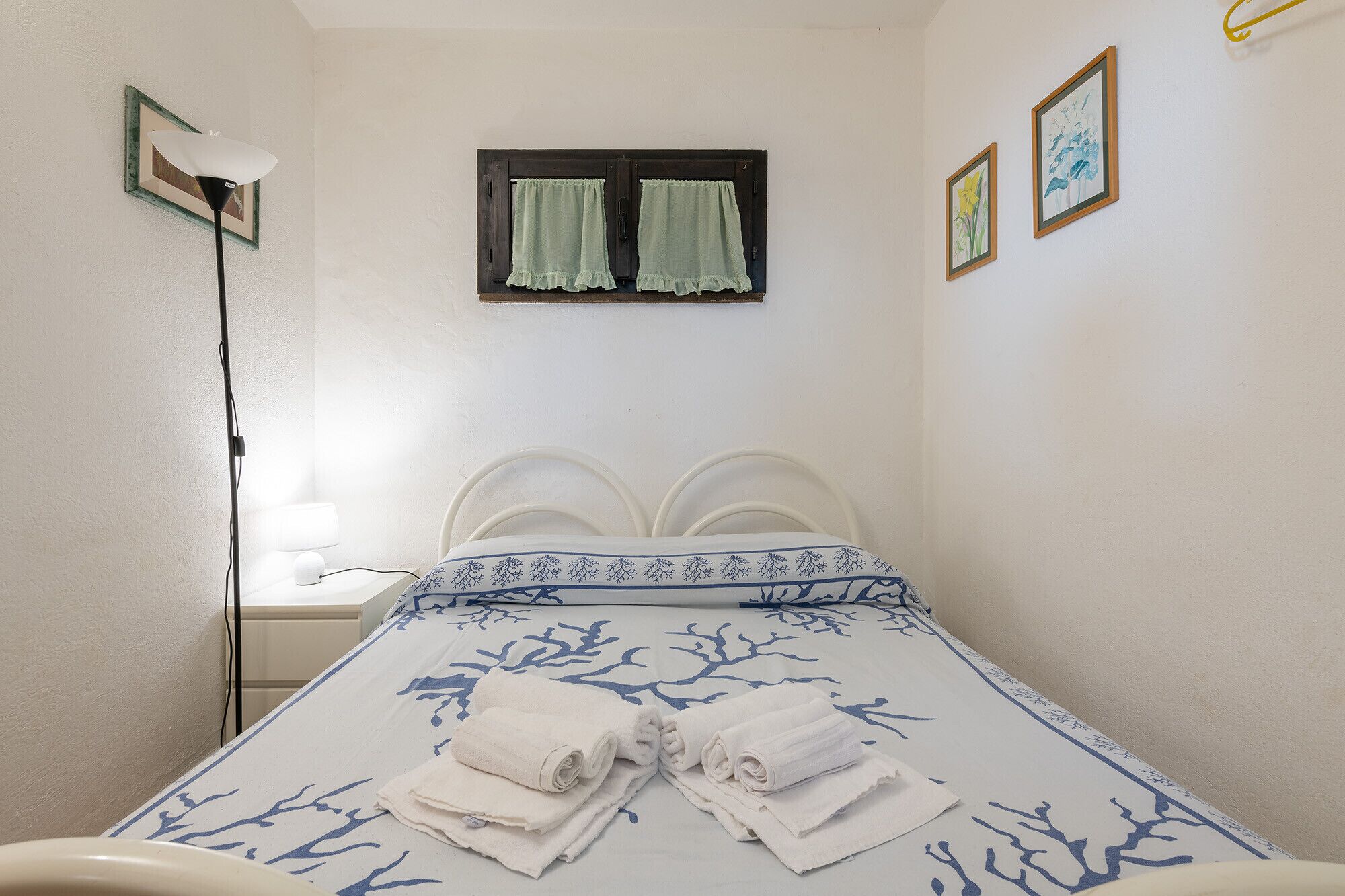 3 habitaciones, tabla de planchar con plancha y wifi gratis 
