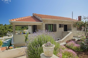 Exterior - One bedroom apartment for 3 persons with sea view (Blato)