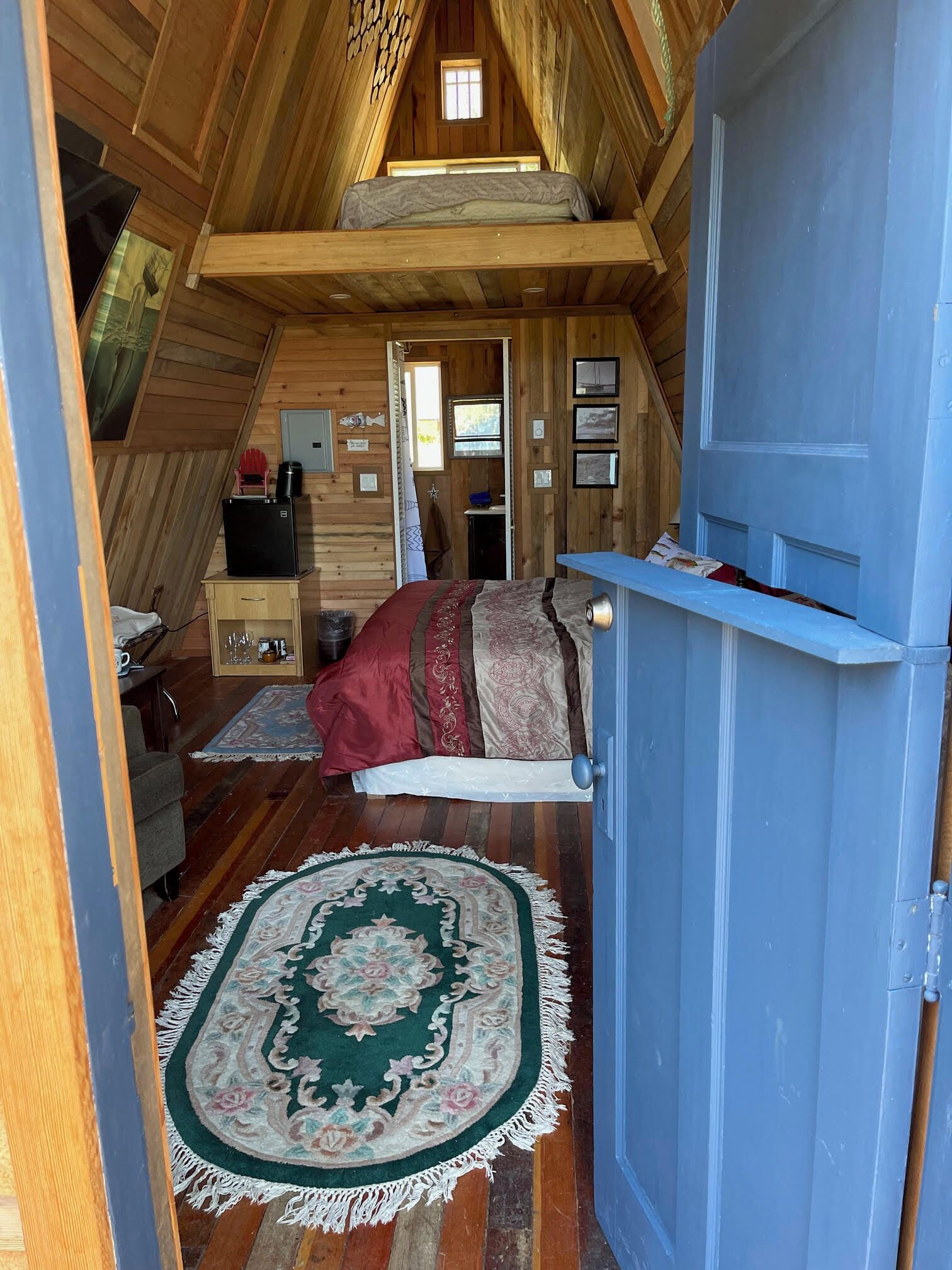 2 sovrum, skrivbord, gratis wi-fi och sängkläder