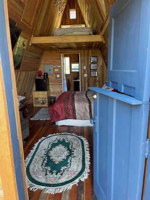 2 間睡房、書桌、免費 Wi-Fi、床單