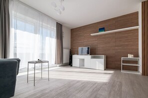 Smart TV - Witolda Riverside Apartments - Balcony, City View - by Rentujemy (Wroclaw)