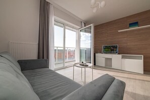 Smart TV - Witolda Riverside Apartments - Balcony, City View - by Rentujemy (Wroclaw)