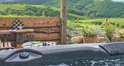 2 bedroom accommodation in Aberdovey