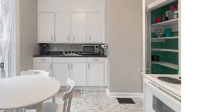 My Old Kentucky Home: Downtown Spacious 3 Bedroom