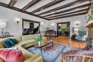 Lobby - Rockwood Inn (Cape Girardeau)