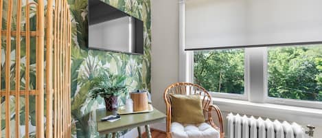 Standard Room, 1 Queen Bed, Non Smoking, Garden View | Free WiFi