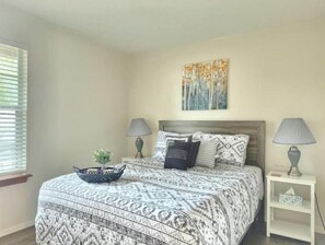 1 bedroom, iron/ironing board, travel cot, free WiFi